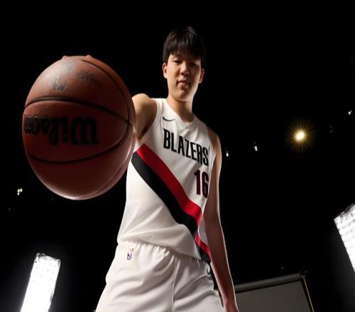 皇马国王杯,预测首发,巴尔韦德担,熊猫体育平台,熊猫体育官方网站,熊猫体育登录入口,熊猫体育app下载