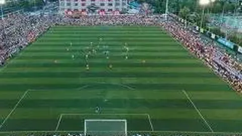 《五一电影市场总营收突破10亿大关，《你的婚礼》独占鳌头收入3.3亿》